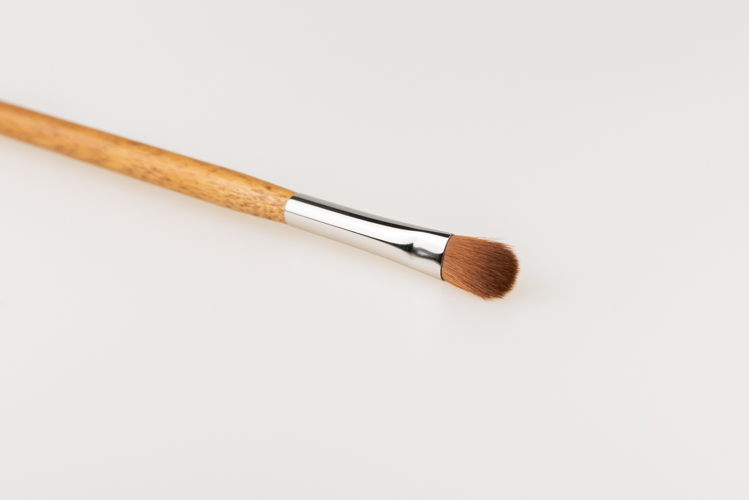 Lidschattenpinsel klein